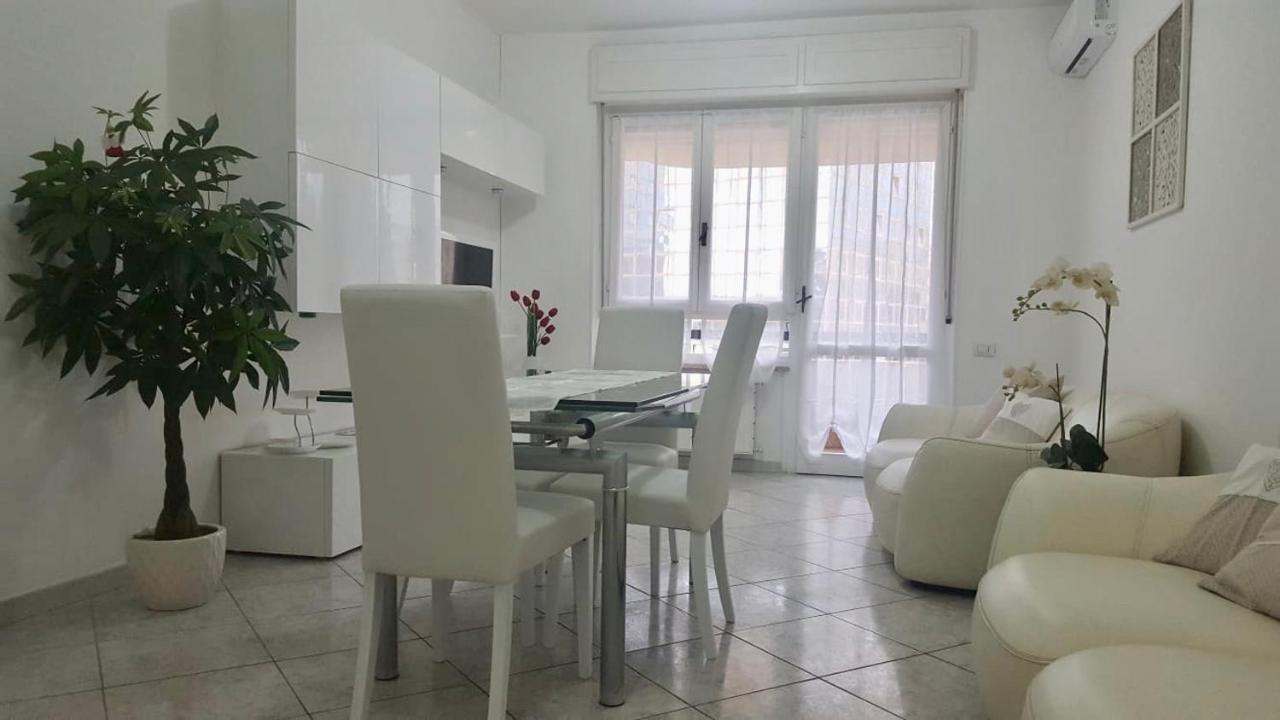 Elena'S Home 卡利亚里 外观 照片